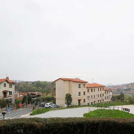 Bright 2 Bedrooms And 2 Bathrooms, Balcony And Views Апартаменти *